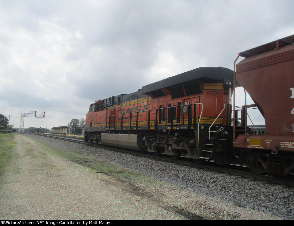 BNSF 6701